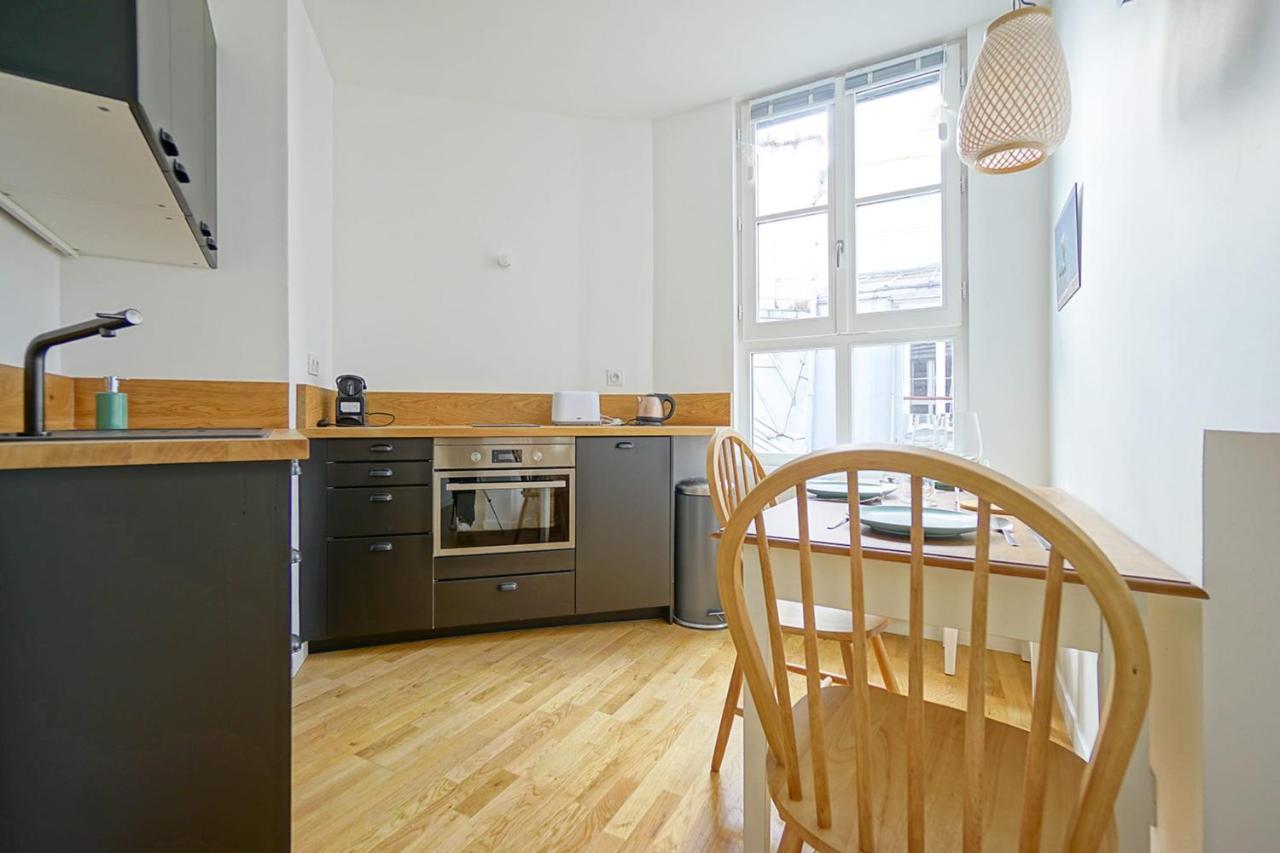 Beautiful Bright Apartment Near The Marais Paris Exteriör bild